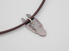 Load image into Gallery viewer, Custom Horse Necklace (With Side Forelock)
