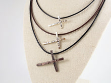 Load image into Gallery viewer, Cross Necklace (Silver)

